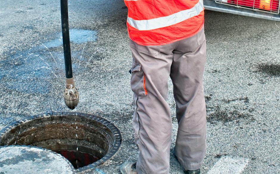 débouchage de canalisation Épône